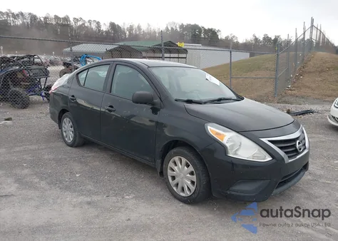2015 Nissan Versa 1.6 S z USA, uszkodzony, nr VIN 3N1CN7AP2FL859883